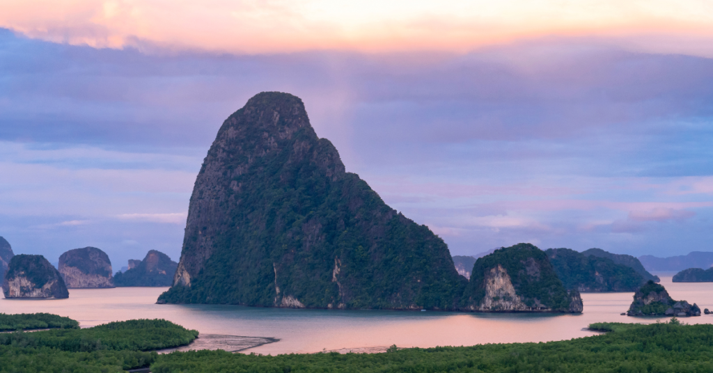 สถานที่สำหรับครอบครัวใกล้ Sawasdee Lagoon